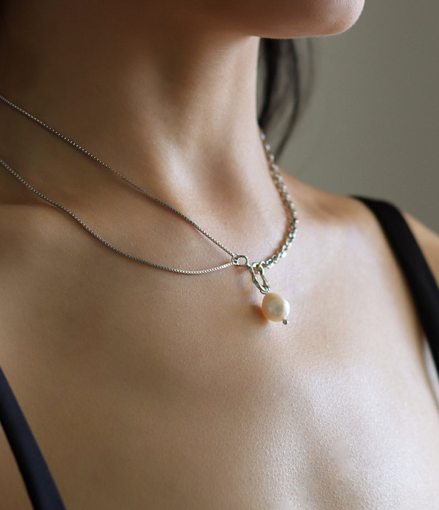 Asymmetrical Chain Necklace-Silver