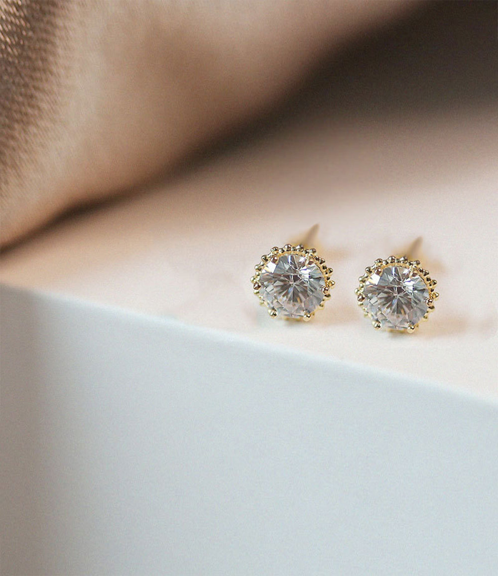 Blanche Stud Earrings