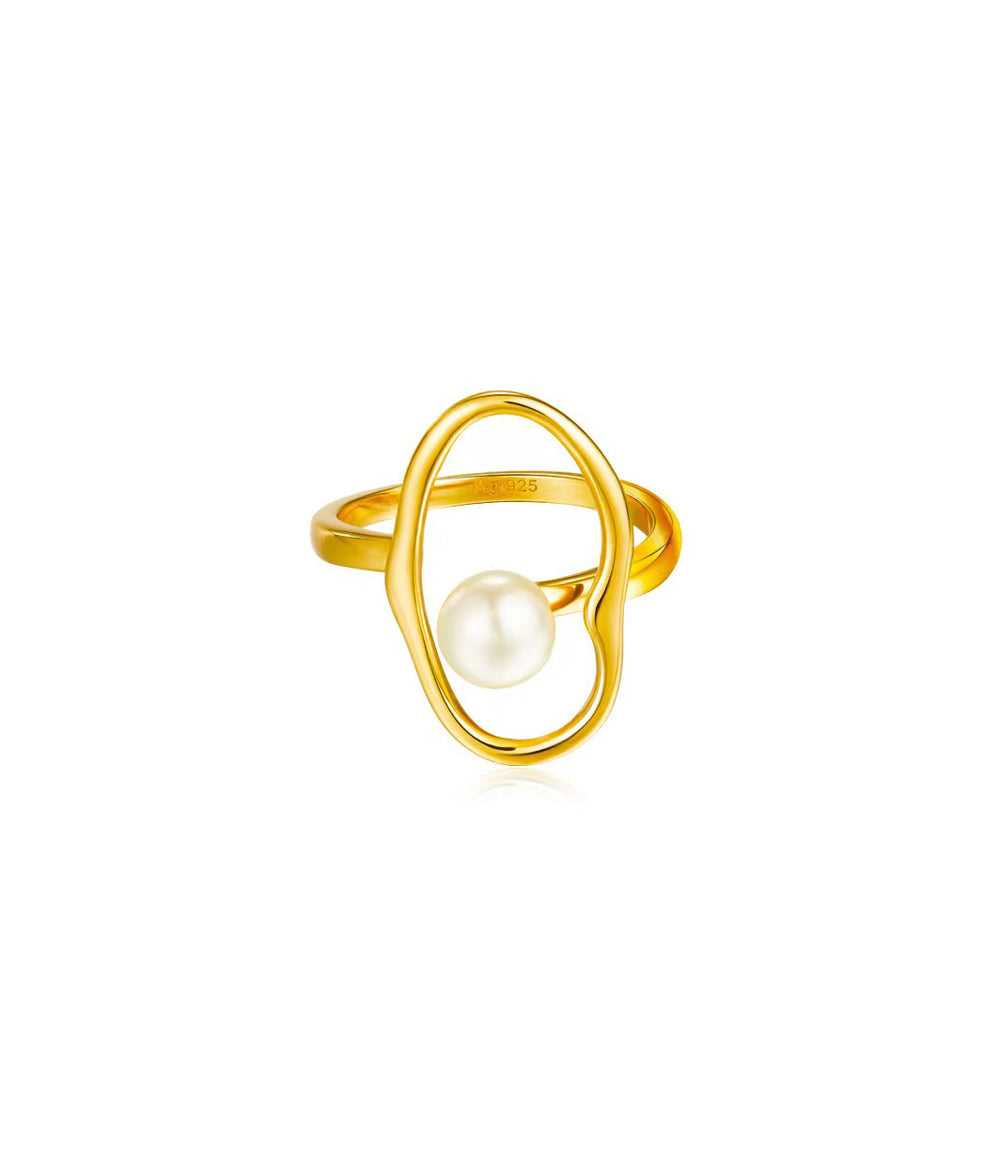 Bold Pearl Gold Ring