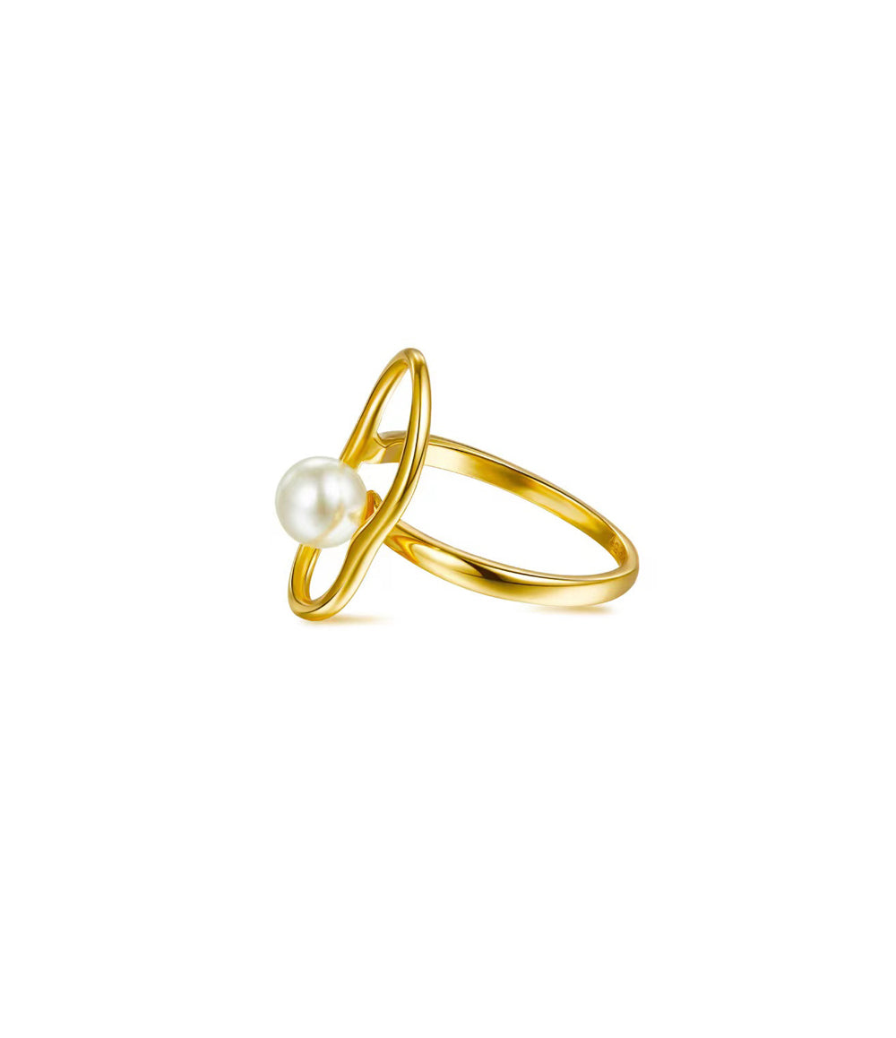 Bold Pearl Gold Ring
