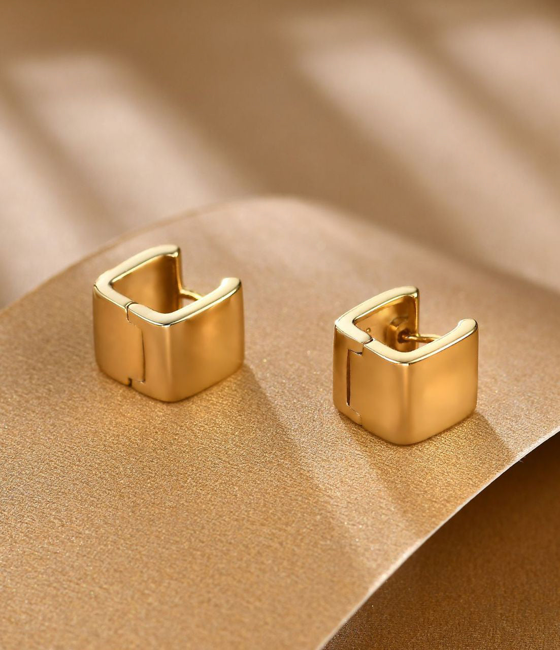 Mini Square Hoop Earrings - Gold