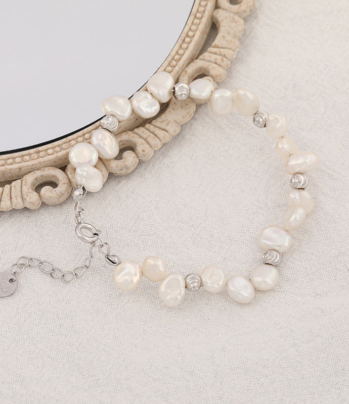 Natural Pearls Bracelet - Silver