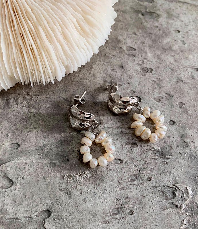 Natural Pearls Earrings - Silver