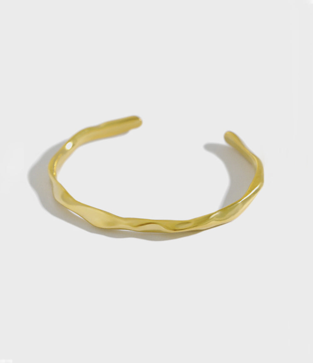 Thin Ripple Bangle Bracelet - Gold